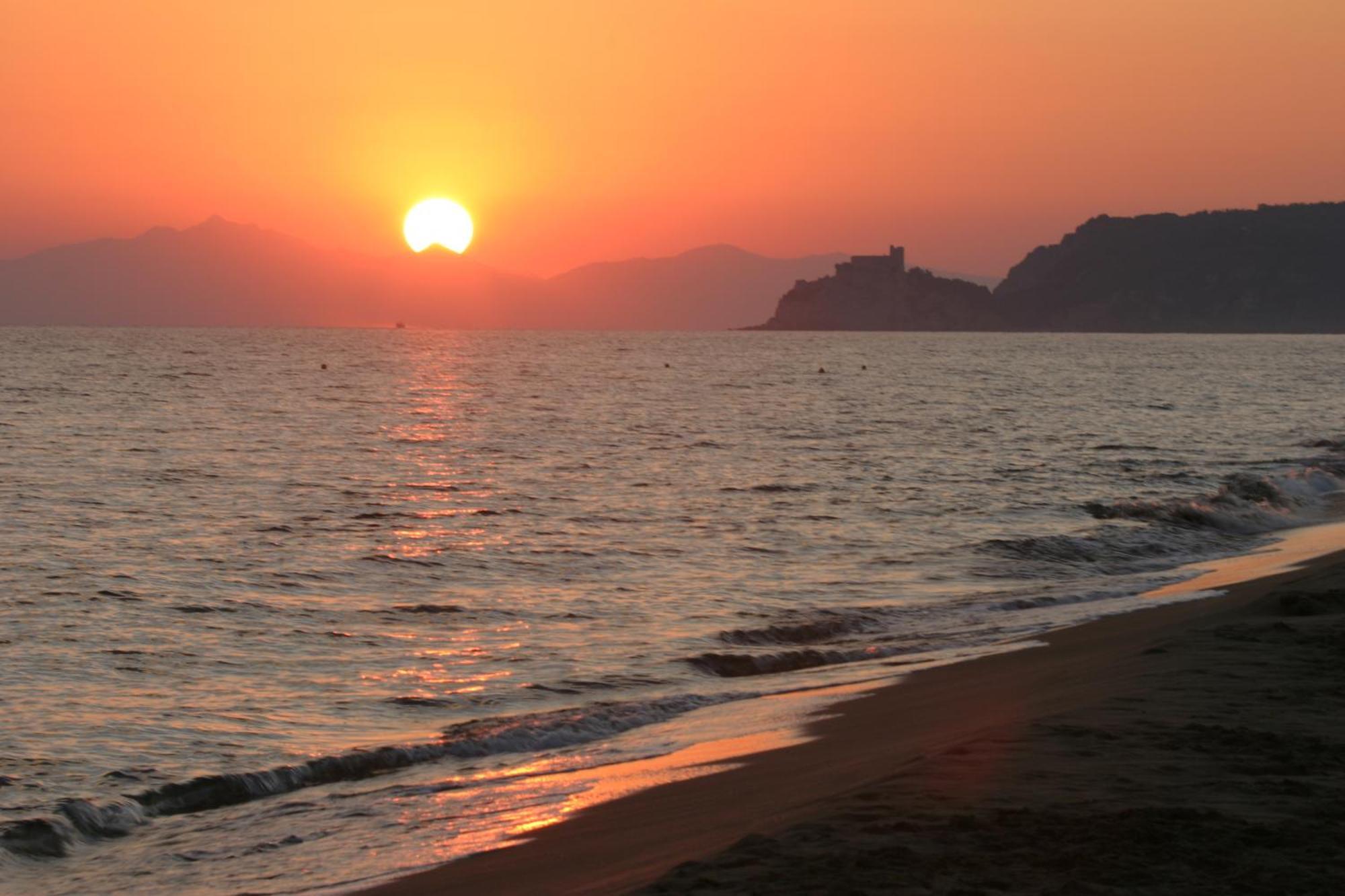 Camping Maremma Sans Souci กาส์ตีจลิโอเน เดลลา เปสกายา ภายนอก รูปภาพ