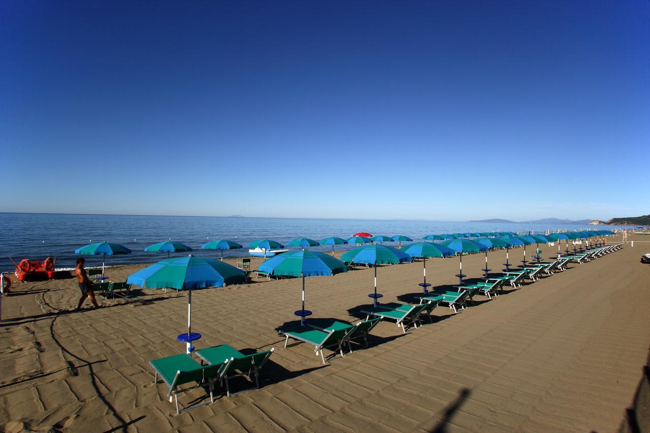 Camping Maremma Sans Souci กาส์ตีจลิโอเน เดลลา เปสกายา ภายนอก รูปภาพ